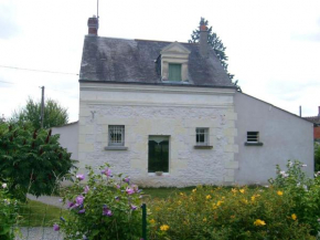 Maison d'une chambre avec vue sur le lac jardin clos et wifi a Noyers sur Cher